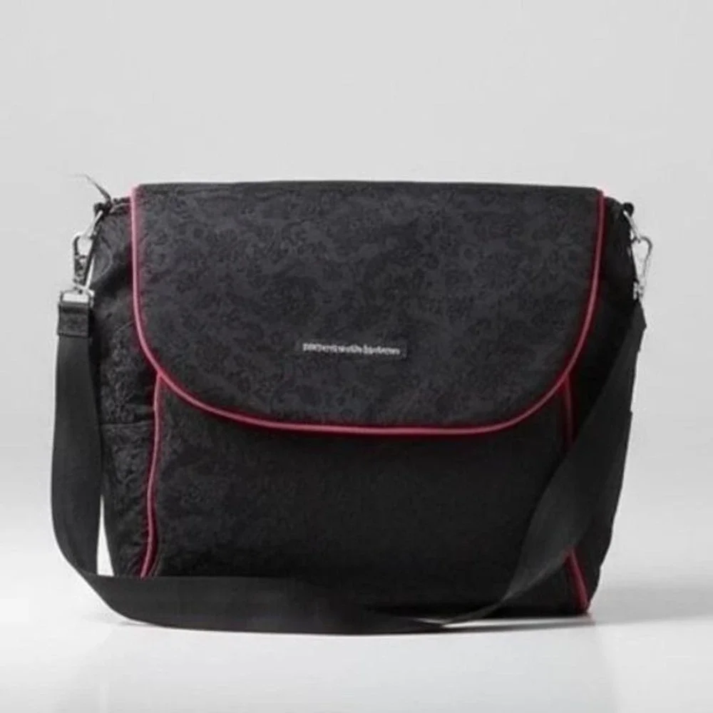Petunia Pickle Bottom Black Jacquard Diaper Bag Messenger‎ Bag